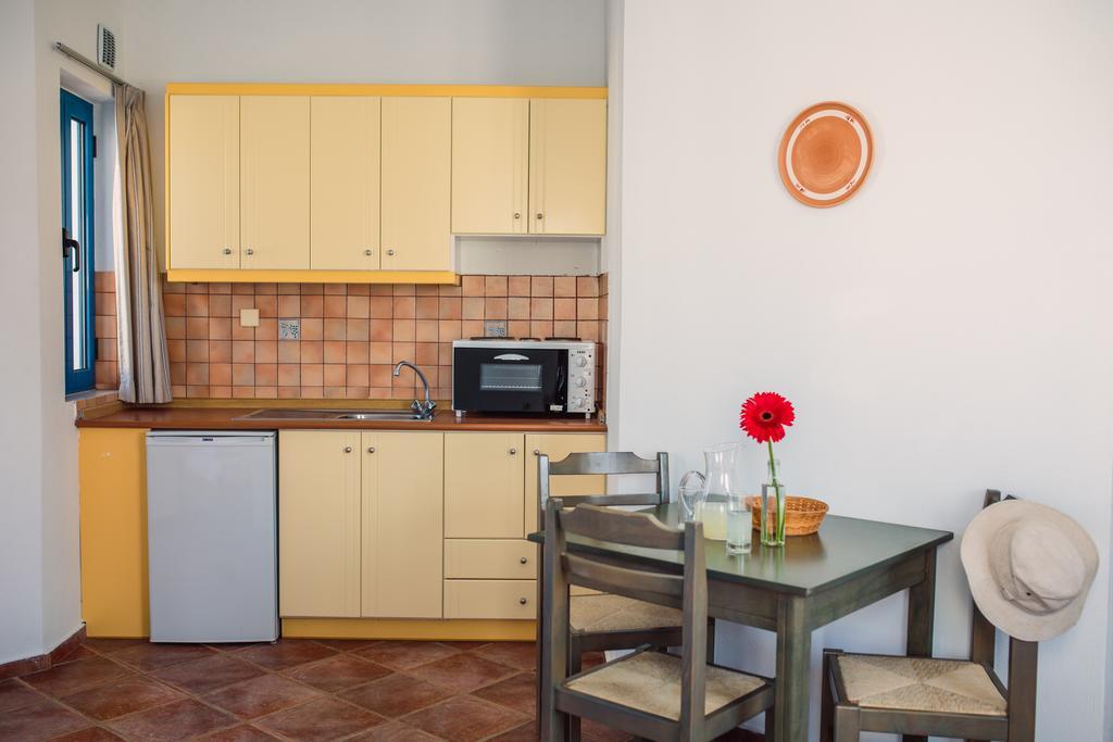 Iliana Hotel Panormos  Bagian luar foto