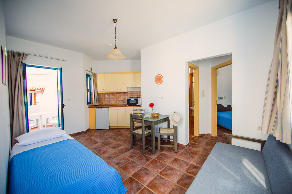 Iliana Hotel Panormos  Bagian luar foto